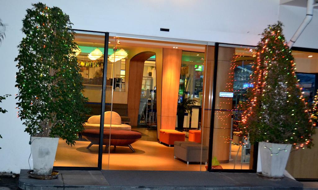 Flipper Lodge Hotel - Sha Extra Plus Pattaya Exterior foto