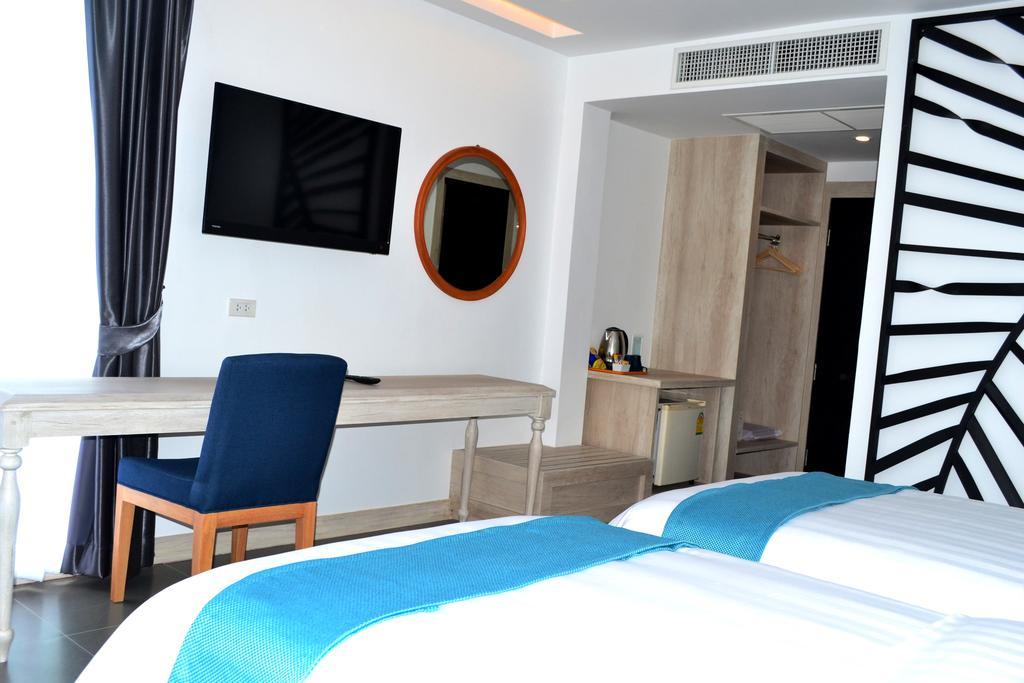 Flipper Lodge Hotel - Sha Extra Plus Pattaya Exterior foto